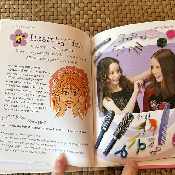 🌻 My Beauty Box Girls book - Picture 7 of 8